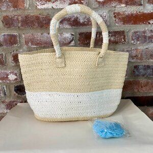 Altru Handwoven Paper Straw Tote Bag, Brand New with Tassel & Dustbag.